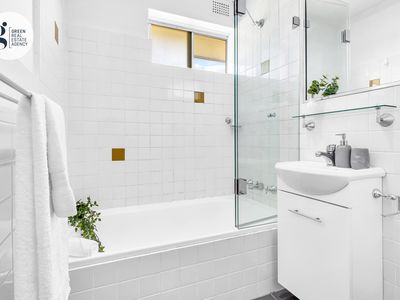 5/28 Meadow Crescent, Meadowbank