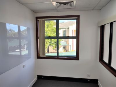 Suite 4 Building 8 / 18 Torbey Street, Sunnybank Hills