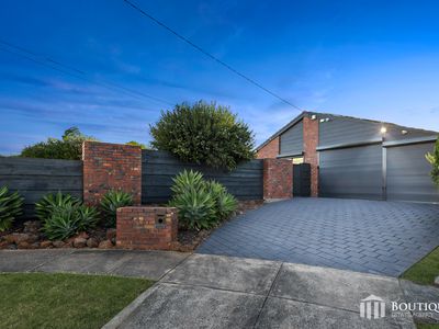 4 Plymouth Court, Dandenong North