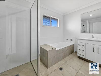 23 Turner Avenue, Atherton