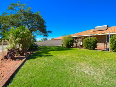 4 Yanderra Crescent, South Hedland