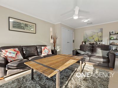 27 Blue Bell Way, Worrigee