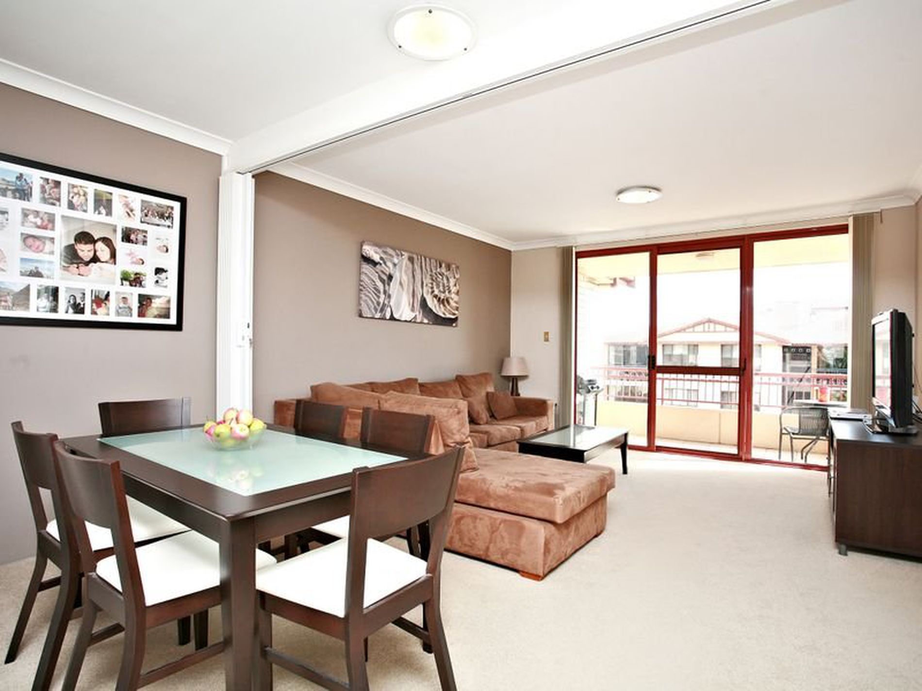 160 / 83-93 Dalmeny Avenue, Rosebery
