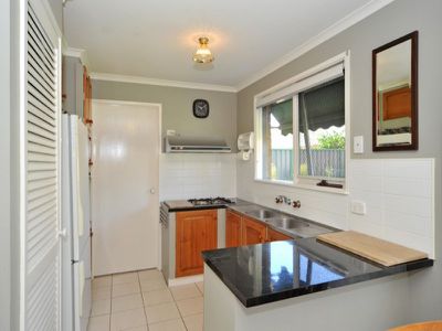 15 Burvale Court, Epsom