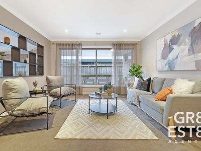 7 Crepe Avenue, Cranbourne West