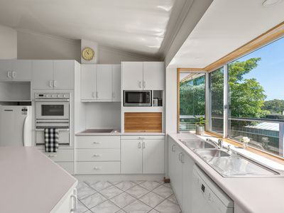 4 Chaucer Place, Ulladulla