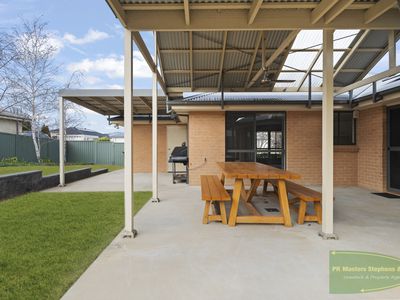 23 Federation Drive, Kelso