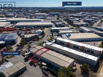 2/235 Barrington Street, Bibra Lake