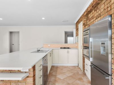 19 Crusader Drive, Thornlie