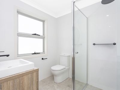 1 / 28 Lord Howe Avenue, Shell Cove