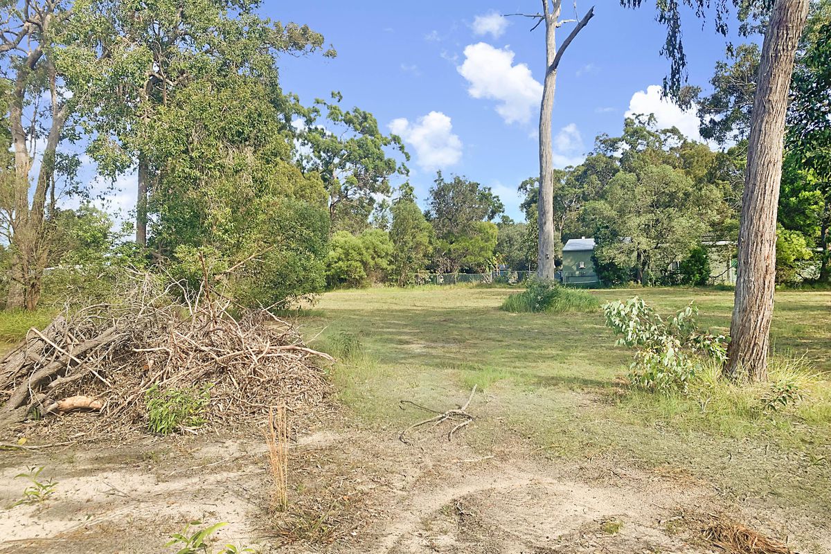 13 Friarbird Close, Poona