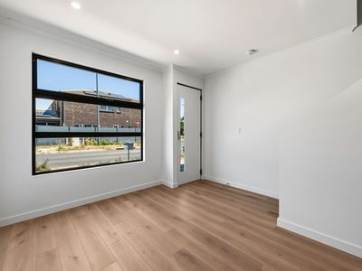 9E Elizabeth Street, Woodville West