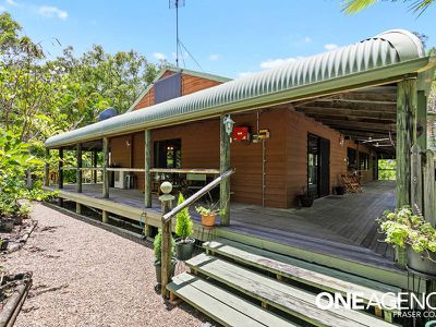 22 Senor Avenue, Urangan