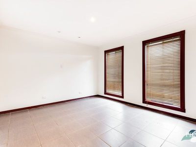 8 Barrell Court, Delahey