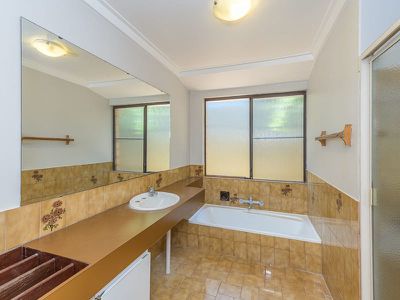 144 Warwick Road, Duncraig
