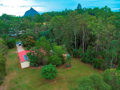 2012 Old Gympie Road, Glass House Mountains