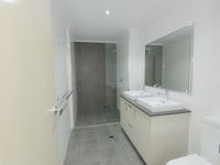203 / 129 Flynn Circuit , Bellamack