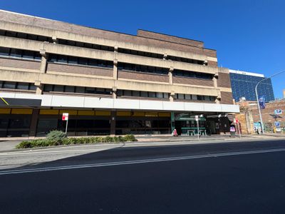 25 George  St, Parramatta