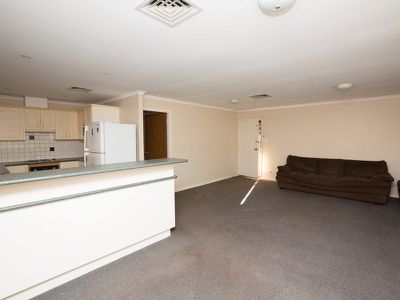 4 Lovell Way, South Hedland