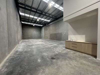 2 / 26 Robbins Circuit, Williamstown North