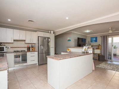 2 Draper Place, South Hedland
