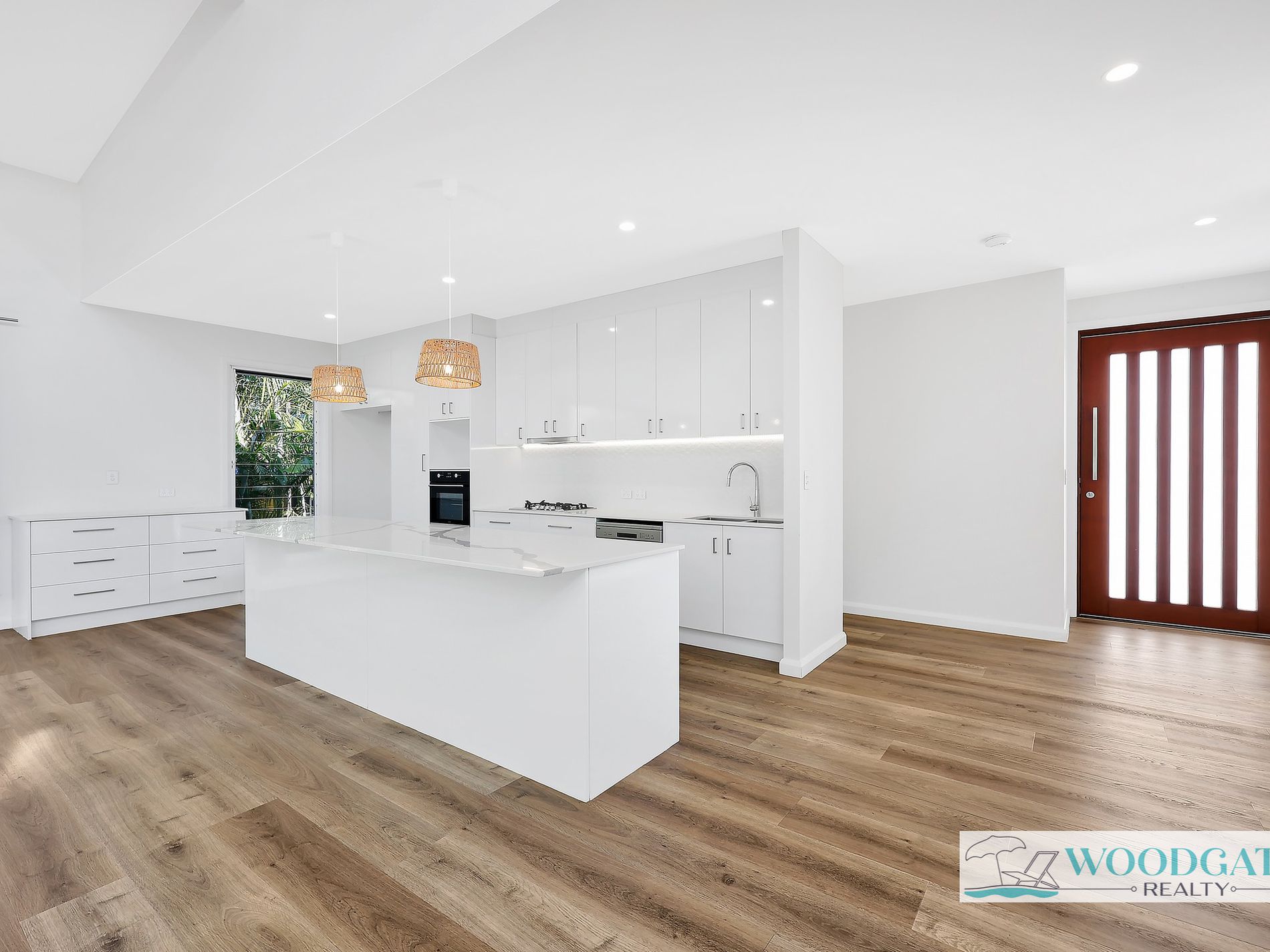 5 OCEAN VIEW DRIVE, Woodgate