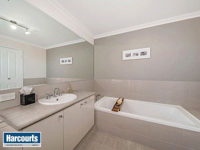 4 Claude Street, Quinns Rocks