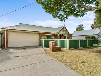 86 Dundas Street , Sale