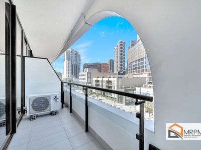 415 / 52 Park Street, South Melbourne