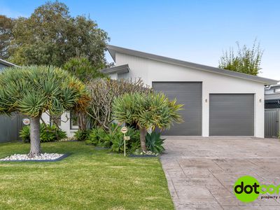 39 Eighth Avenue, Toukley