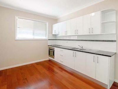 4 Elder Street, Lambton