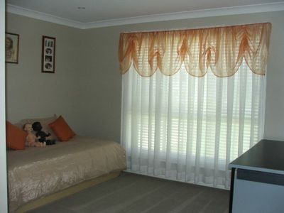 32 Royal Mantle Drive, Ulladulla