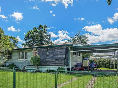 67 North Station Road, North Booval