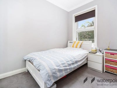 24 / 3 Bay Drive, Meadowbank