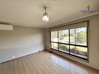 12 Rodney Court, Hoppers Crossing