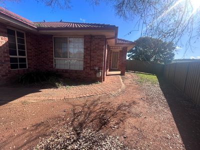 6B Gerber Place, Dubbo