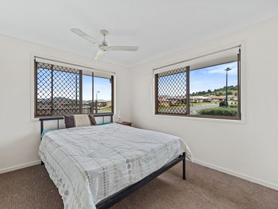 6 Kestrel Street, Lowood