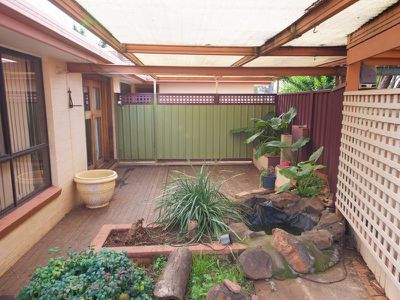 11 Bass Place, Dubbo
