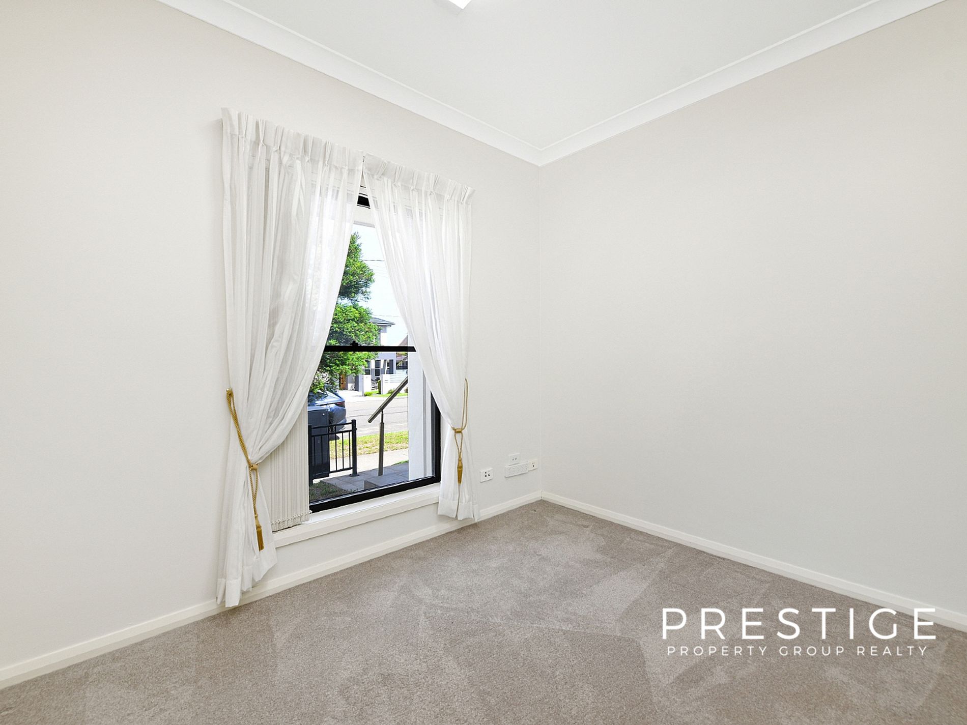 1 / 27 Endeavour Street, Sylvania