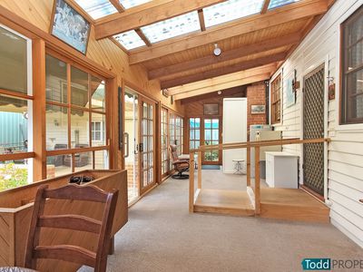 102 High Street, Heathcote