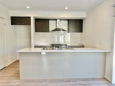 44 Gansha Street, Weir Views