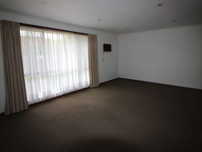 2 / 19 Pine Avenue, North Shore