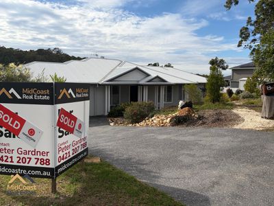 84 Coastal View Drive, Tallwoods Village