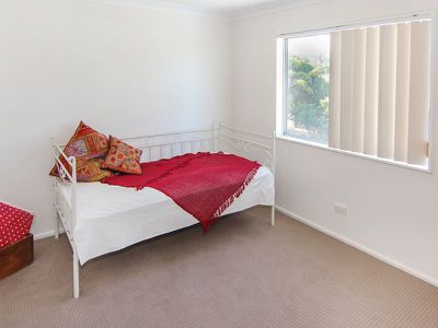10 Anne Marie Place, Tuncurry