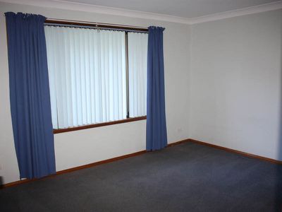 3B Bells Close, Forster
