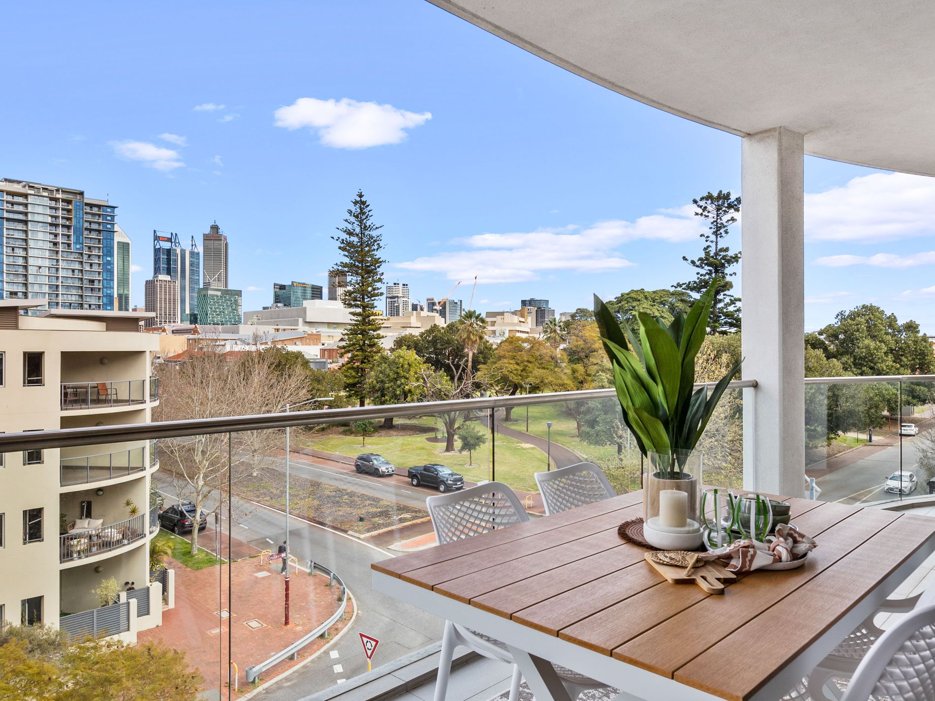 29 / 180 Stirling Street, Perth