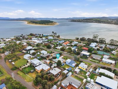 8 Fourth Avenue, Dodges Ferry