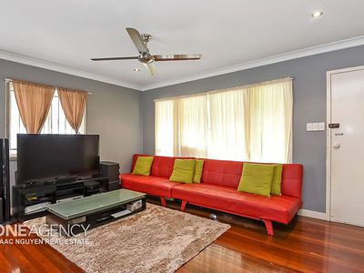 9 Penguin Street, Inala