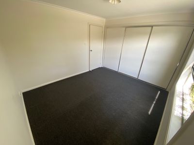 10 / 25 Deutgam Street, Werribee