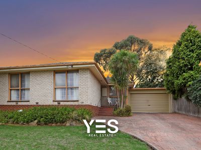 8 Carrara Road, Rowville